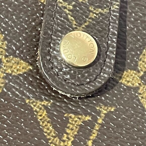 Louis Vuitton Monogram Kisslock Wallet - Picture 12 of 13